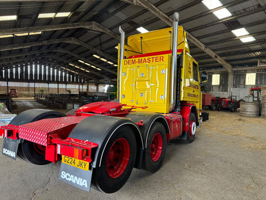 Dem-Master Ltd Scania 143M