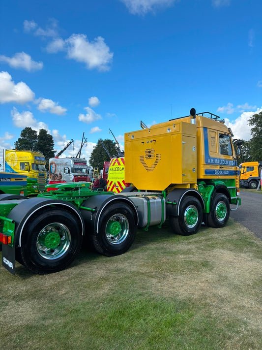Malcolm Group Scania 143E